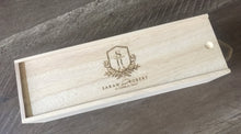 Load image into Gallery viewer, Custom Engraved Wine Box - Wedding Crest
